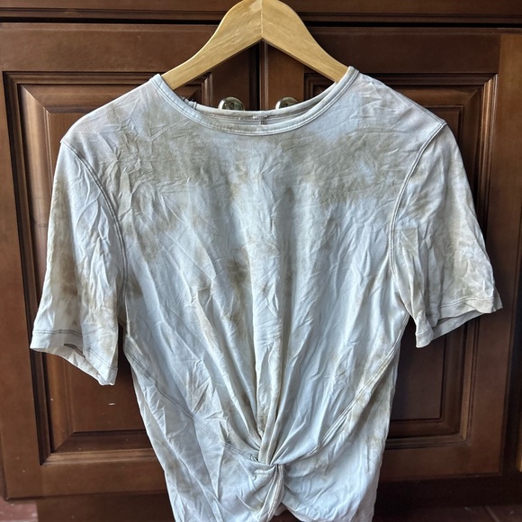 lululemon athletica Cream Tie-Dye Top knot front cropped small - Picture 2 of 6